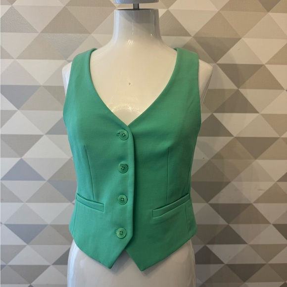 Express Button-Up Vest - Picture 1 of 7